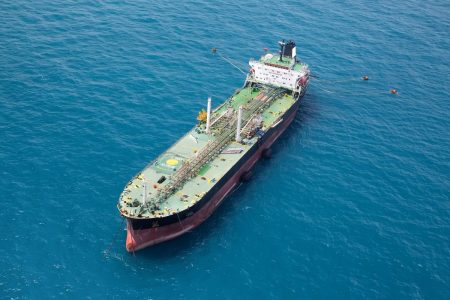 Як США каратимуть країни, які купують нафту РФ: є законопроєкт