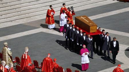 Похорони папи Франциска: що відомо про процесію, гостей та заходи безпеки