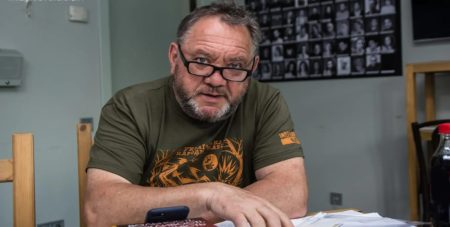 “Береш прут і по ср**ці”: актор Бенюк закликав бити дітей за російську мову