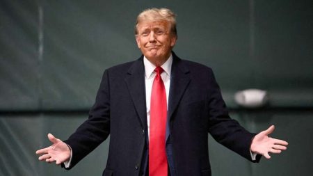 Трамп заявив, що Путін дуже хитрий, але він все одно його дожме