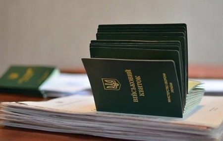 На Львівщині новий скандал з ТЦК: чоловіка з епілепсією викинули за браму