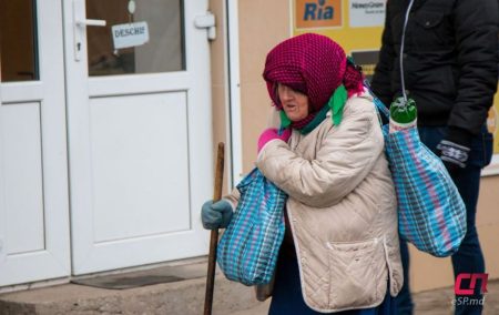 Пенсія скасовується: українкам доведеться працювати до глибокої старості чи заплатити державі