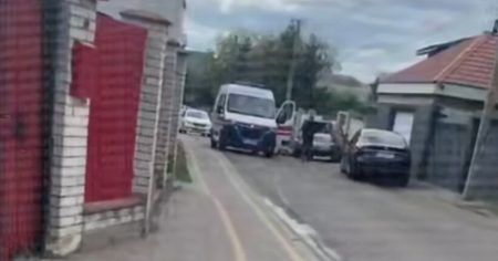 Під Києвом чоловік розстріляв людей: проводиться спецоперація