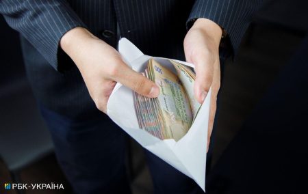 40 мільярдів у тіні: ветеран заявляє про масштабні втрати бюджету на паливі, тютюні й алкоголі