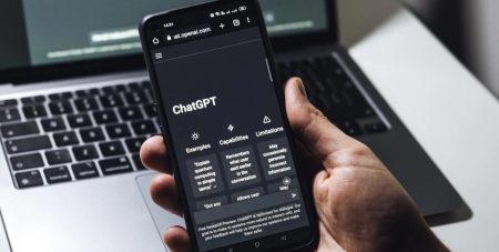 ChatGPT руйнує життя людей: вважають себе пророками і відриваються від реальності