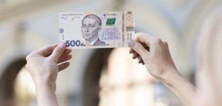 Українці можуть отримати понад 40 тисяч гривень допомоги: хто має право і як оформити