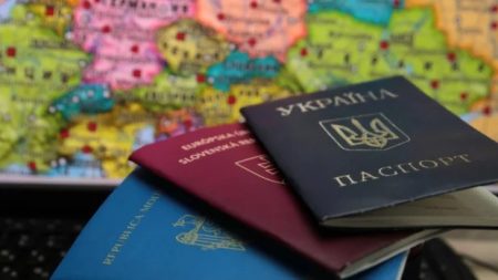 Українців попередили щодо паспортів: що треба знати