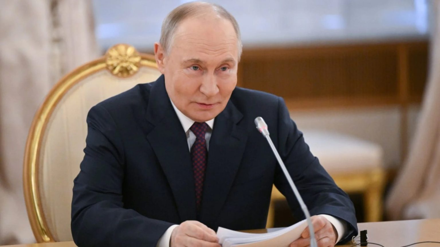 “Придурки…”: Путін розкритикував західних лідерів через санкції