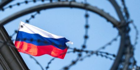 Є 400 тисяч: у Словаччині готують референдум для скасування санкцій проти РФ