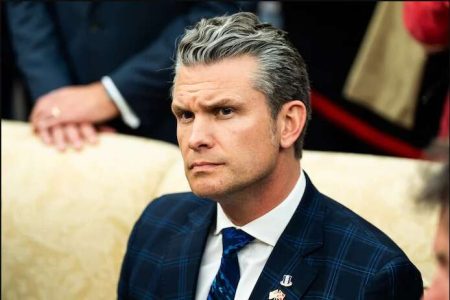 Гегсет пішов проти Іванки та Меланії Трамп: деталі війни в Білому домі