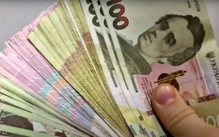 Вже цього літа: українцям доведеться заплатити ще один податок – це примусово