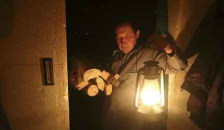 Відключення світла вже не за горами: українців попередили про обмеження