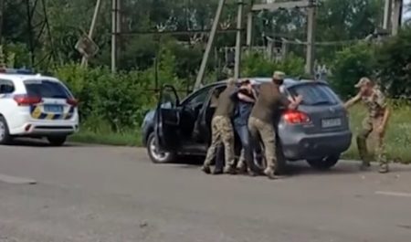 Нові реалії мобілізації: почнеться “вилов” на кожному кроці — ТЦК і поліція отримали наказ