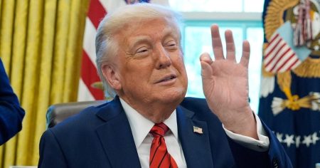 Трамп вважає, що Росія переможе у війні з Україною — Bloomberg