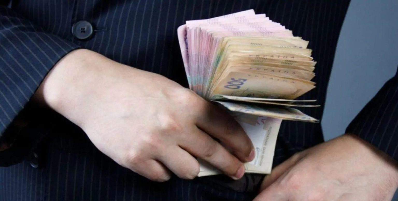 В Україні стало на 40% більше мільйонерів: в яких областях живуть багатії