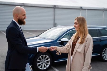 Нова схема шахраїв: українці ризикують втратити гроші при купівлі вживаного авто