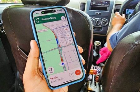 Google Maps допомагає уникнути штрафів: українським водіям варто увімкнути корисну функцію