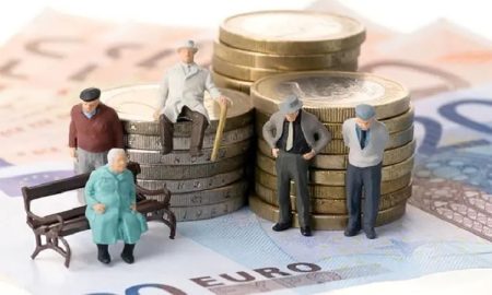 Безкоштовних пенсій не буде: скільки українцям доведеться заплатити за рік стажу