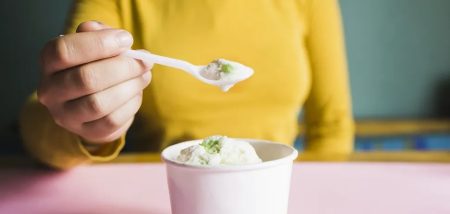 Що з’їсти, коли болить горло: 4 продукти, які працюють краще за ліки
