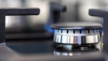 Відключать навіть за 50 гривень: «Нафтогаз» посилює правила для боржників