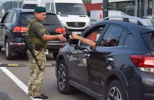 Для ухилянтів закликали відкрити кордони: але просто не випустять