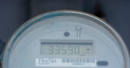 Тарифи на електроенергію в Україні зростуть до 6 грн/кВт-год: коли готуватися до змін