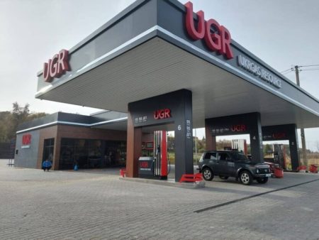 В Україні впали ціни на бензин та дизель: скільки заплатять водії на АЗС