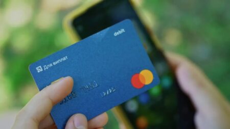 ПриватБанк дарує кешбек до 25 тис. грн: хто може претендувати та як отримати