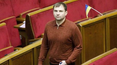 В Україні заарештували нардепа від ОПЗЖ за підозрою у держзраді: деталі