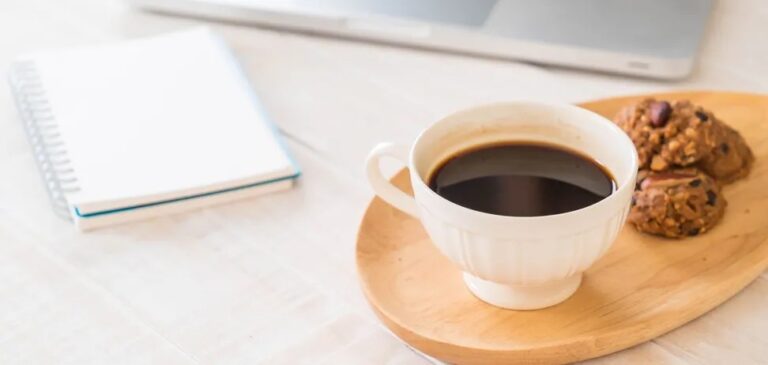Найшкідливіша кавова звичка, якої варто позбутися негайно