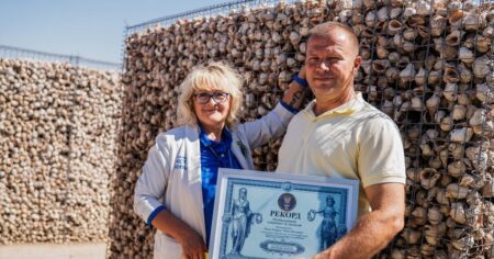Неймовірна споруда без аналогів: в Україні з’явився унікальний лабіринт з рапанів (фото)