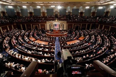 До Конгресу США подали законопроєкт, який може заборонити торгівлю з Росією