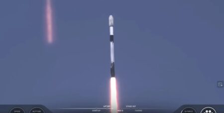Компанія Ілона Маска відправила на орбіту партію нових американських супутників-шпигунів