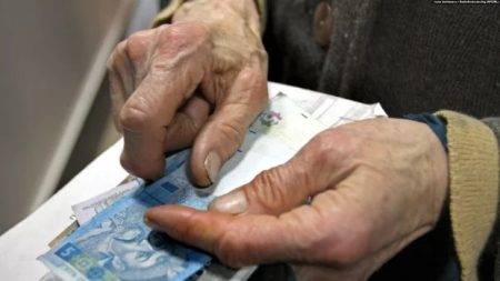 Пенсійна система пастка для пенсіонерів: чому отримуєте менше ніж заробляли