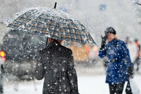З’явився прогноз на листопад 2025: коли випаде перший сніг і вдарять морози