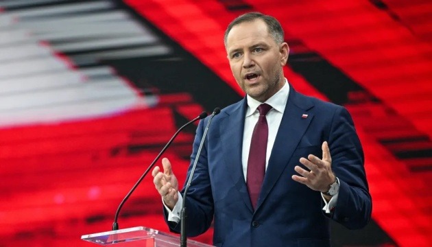 Президент Польщі очікує подяки: Навроцький запросив Зеленського “відвідати мільйон українців”