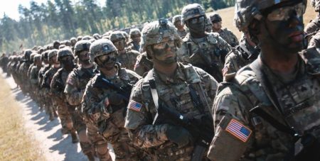 Виведення військ США з Європи: у Трампа пояснили таке рішення