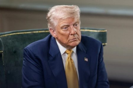 Рейтинг схвалення Трампа впав до найнижчого рівня за час його президентства