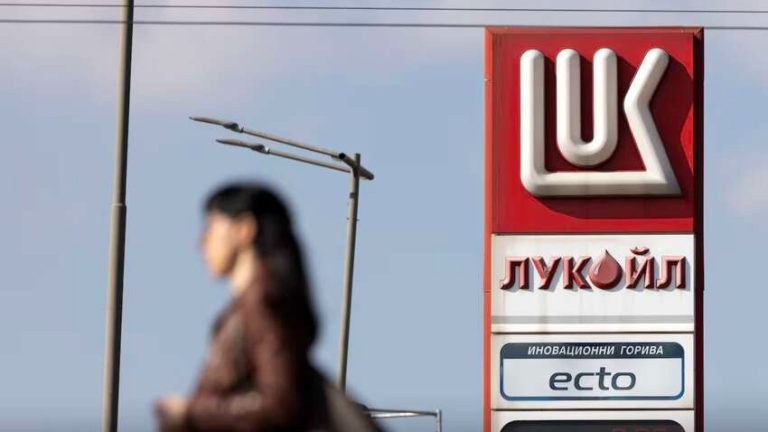 Без пального за місяць: Болгарії загрожує енергетичний колапс