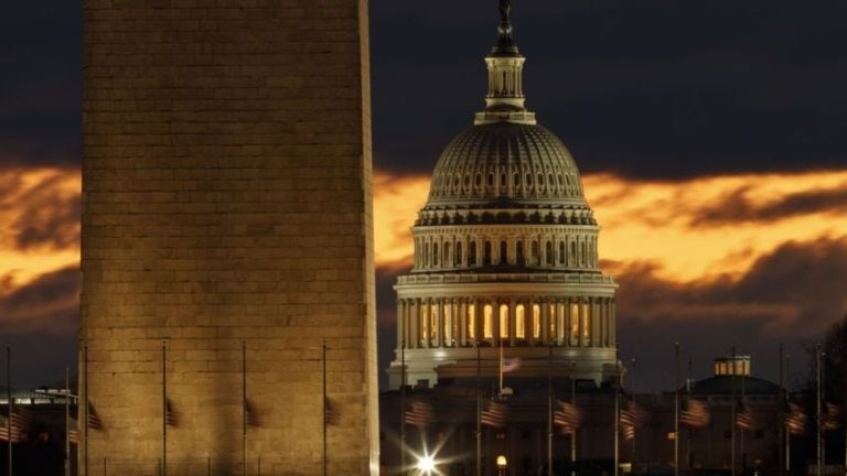 США та Україна погодили оновлений проект мирного плану: Білий дім розкрив деталі