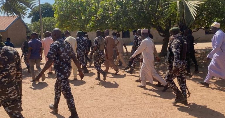 Стрілянина у таверні: багато загиблих та поранених