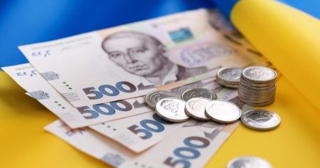 Пенсії в Україні: хто отримує 390 тисяч на місяць і чому ліміт у 23 тисячі діє не для всіх