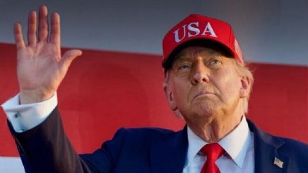 Трамп оголосив газету The New York Times загрозою національній безпеці для США
