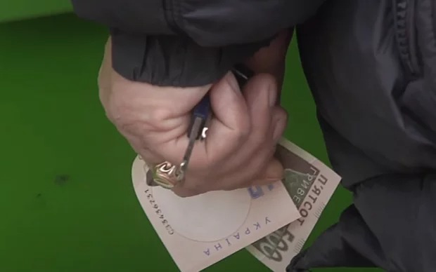 Українців масово перевіряють: втратить соцвиплати та субсидії