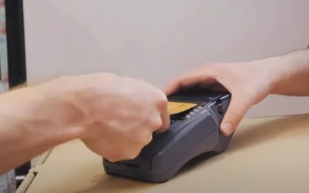Ощадбанк заблокує доступ до грошей: пенсіонерам потрібно поквапитись