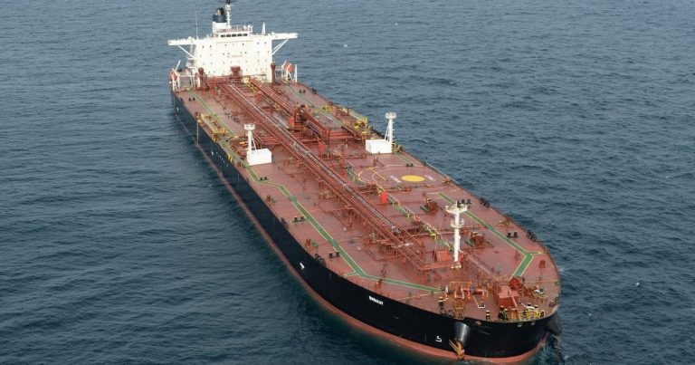 Росія ховає тіньовий флот за допомогою GPS-спуфінгу: подробиці