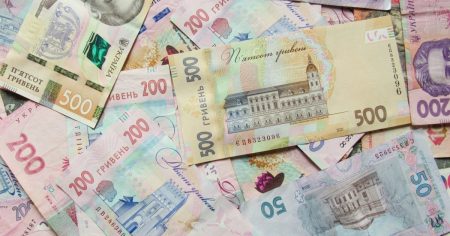 Зарплати зростуть уже цього року: хто отримає надбавки