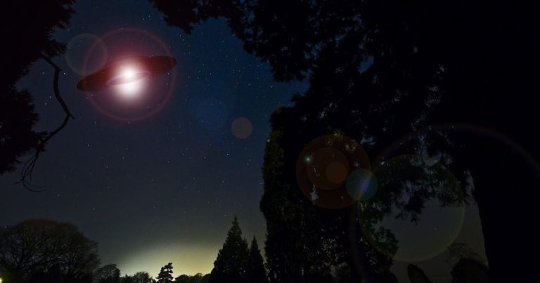 У США розсекретять таємні документи про НЛО, які викличуть шок — Mirror