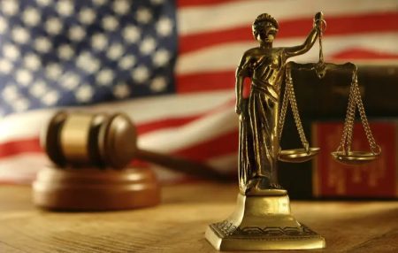 Позов на $225 млрд: у США хочуть стягнути з Росії «царські борги» через заморожені активи