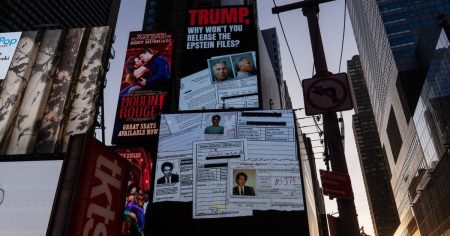 Файли Епштейна: Трампа звинуватили у зґвалтуванні неповнолітньої, а Білл Гейтс підхопив венеричну хворобу